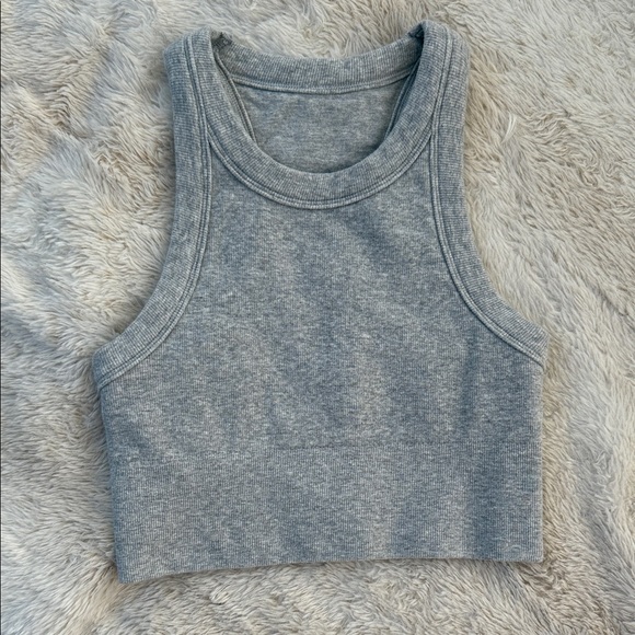 Gray Sleeveless Women's Top - Picture 1 of 4
